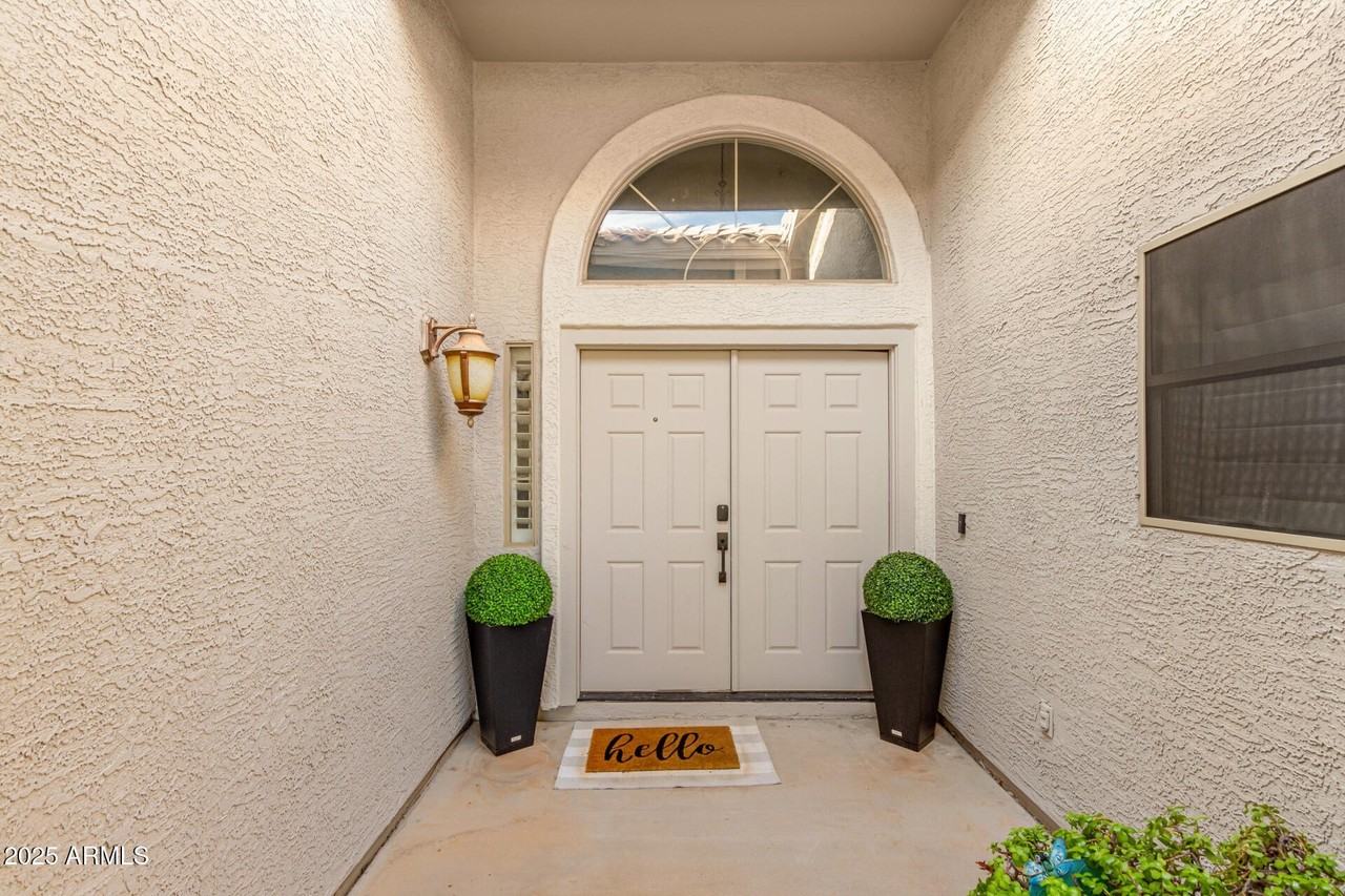 4550 East Bent Tree Drive - Photo 4 of 50