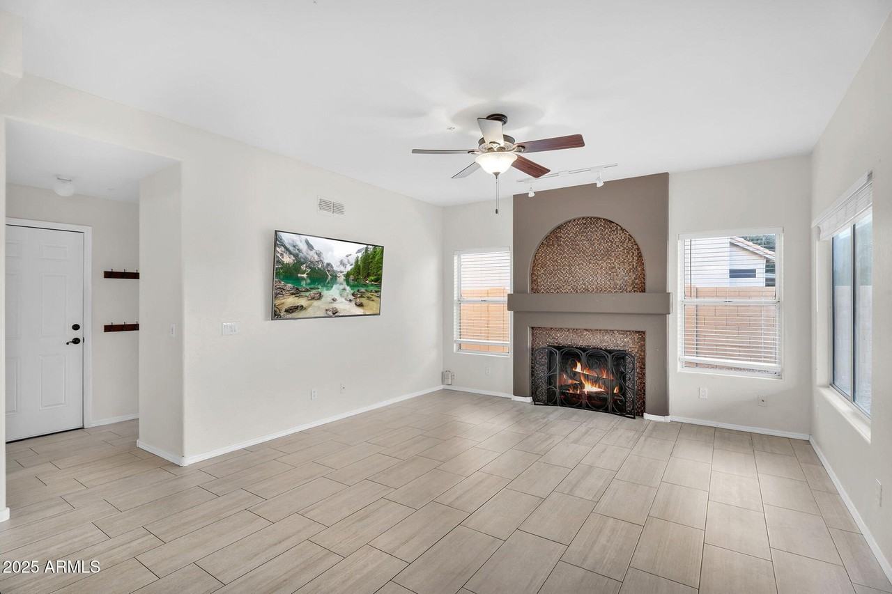 14566 100th Place - Photo 7 of 31