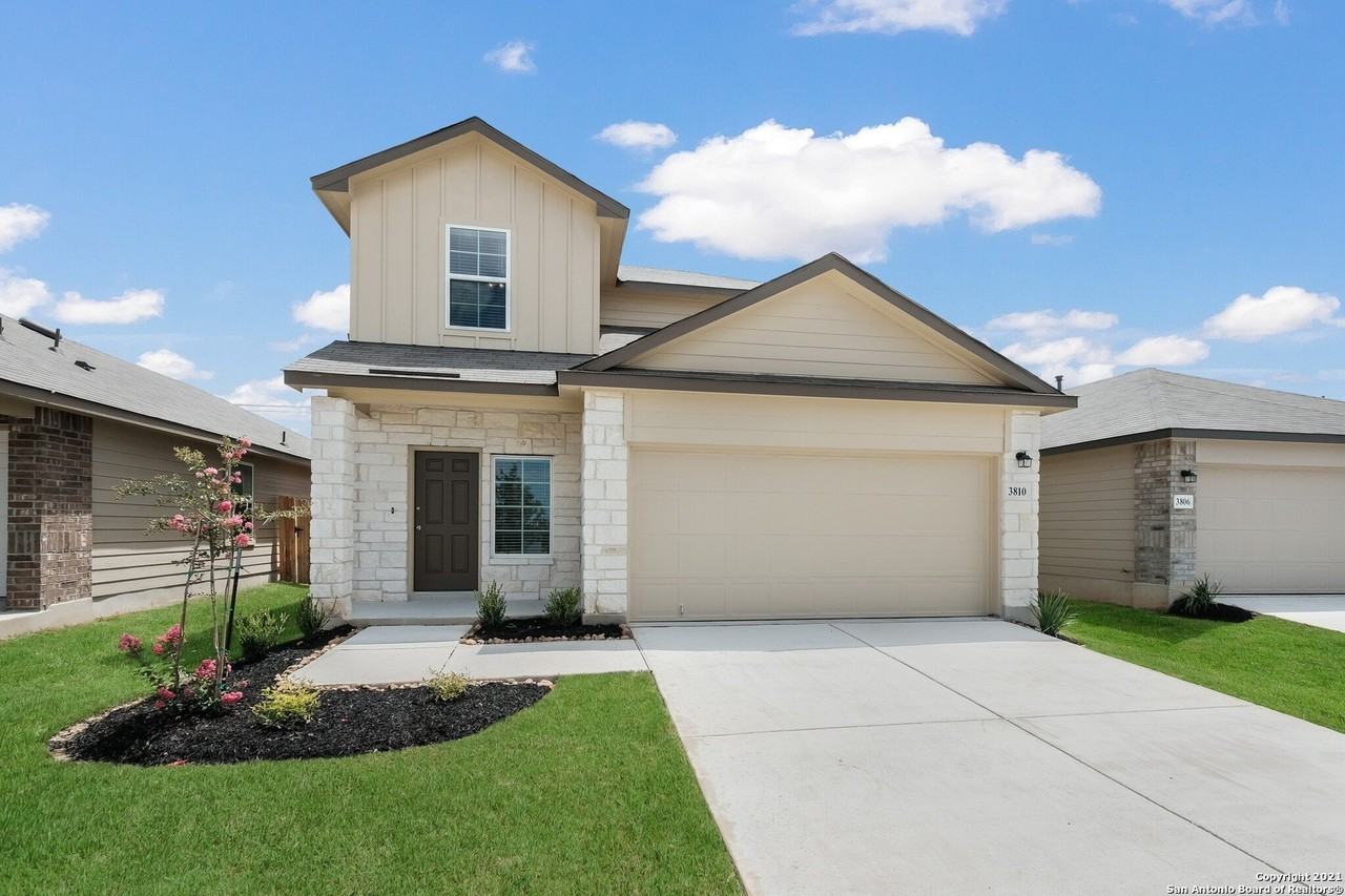 5610 James Trace Dr - Photo 2 of 18