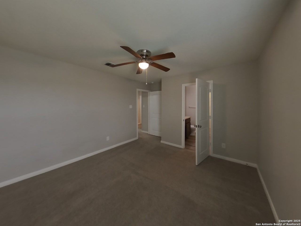 3807 3807 Southton - Photo 6 of 17