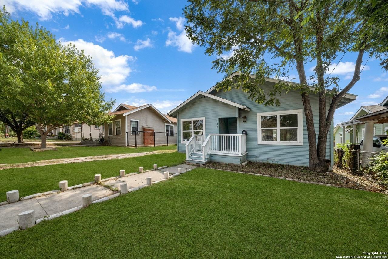 514 Hammond Avenue - Photo 3 of 26