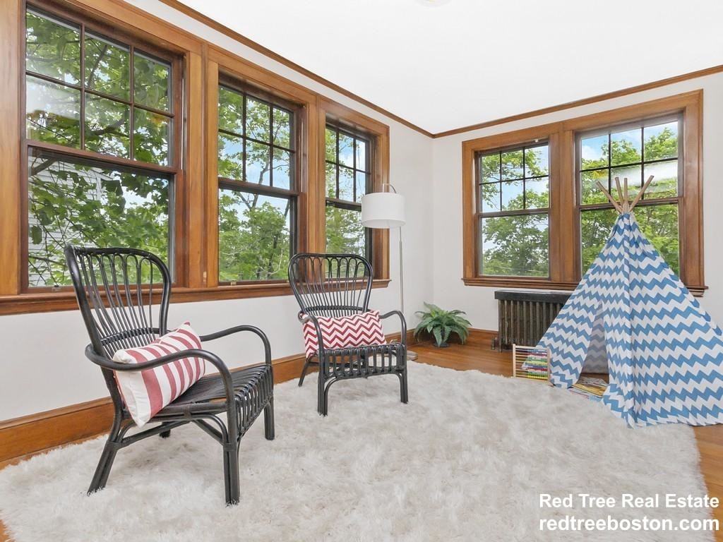 68 Algonquin Rd - Photo 7 of 9