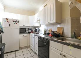 featured image of 54 Egmont Street #3