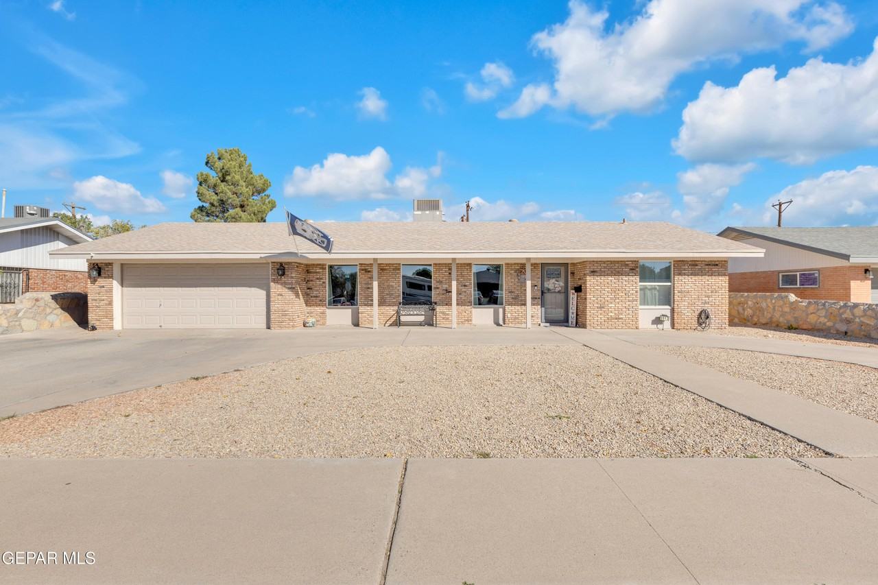 9913 Album Avenue - Photo 2 of 33