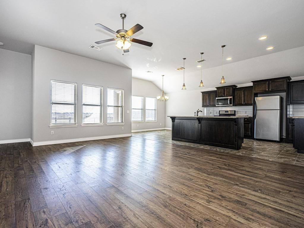 2328 Nw 191st Ct - Photo 3 of 32