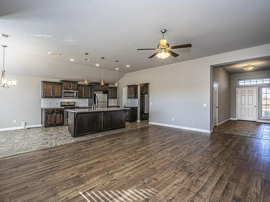 2328 Nw 191st Ct - Photo 4 of 32