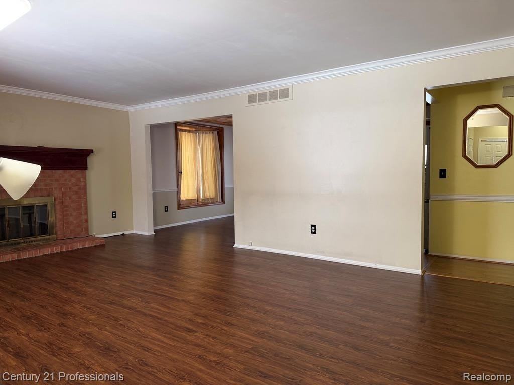 2132 Winchester Road - Photo 7 of 28