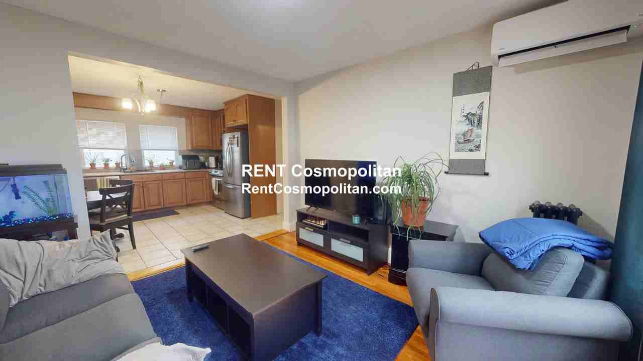 35 Willis Ave #1 - Photo 5 of 10