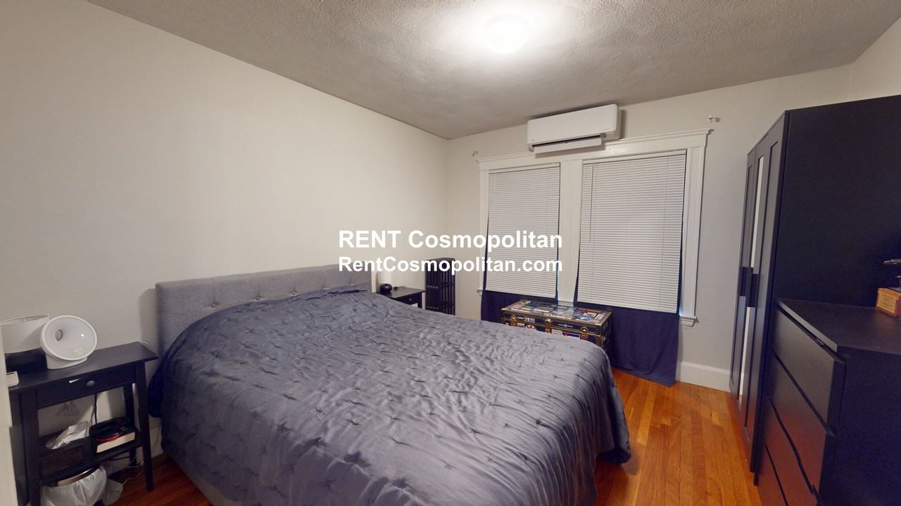 35 Willis Ave #1 - Photo 6 of 10