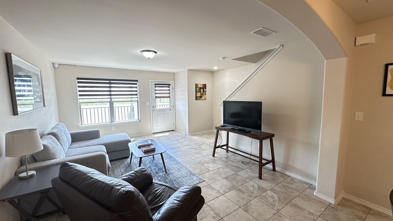 5609 Montevista Drive - Photo 7 of 16