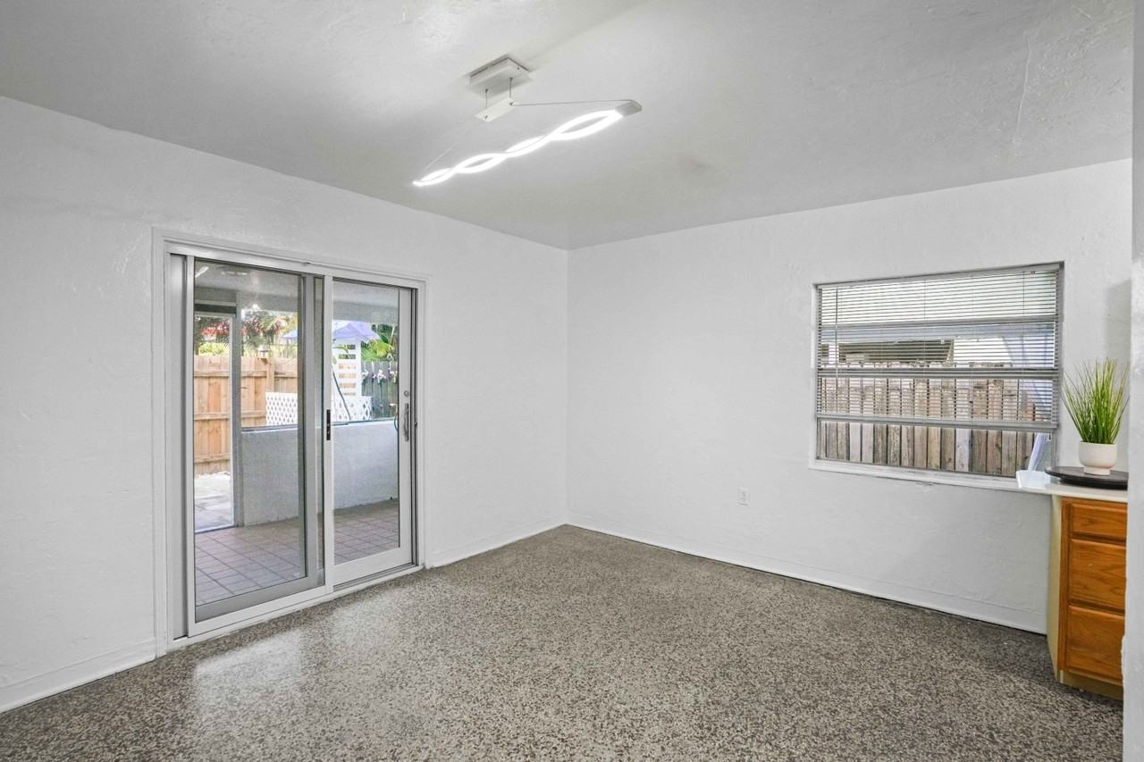 1416 Southwest 27th Street - Photo 6 of 50