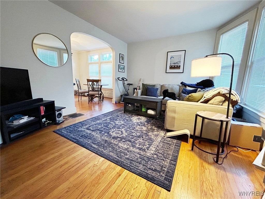 240 Anderson Place - Photo 3 of 13