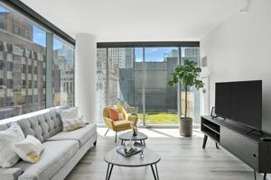 featured image of 88 East Wacker Place #1-1