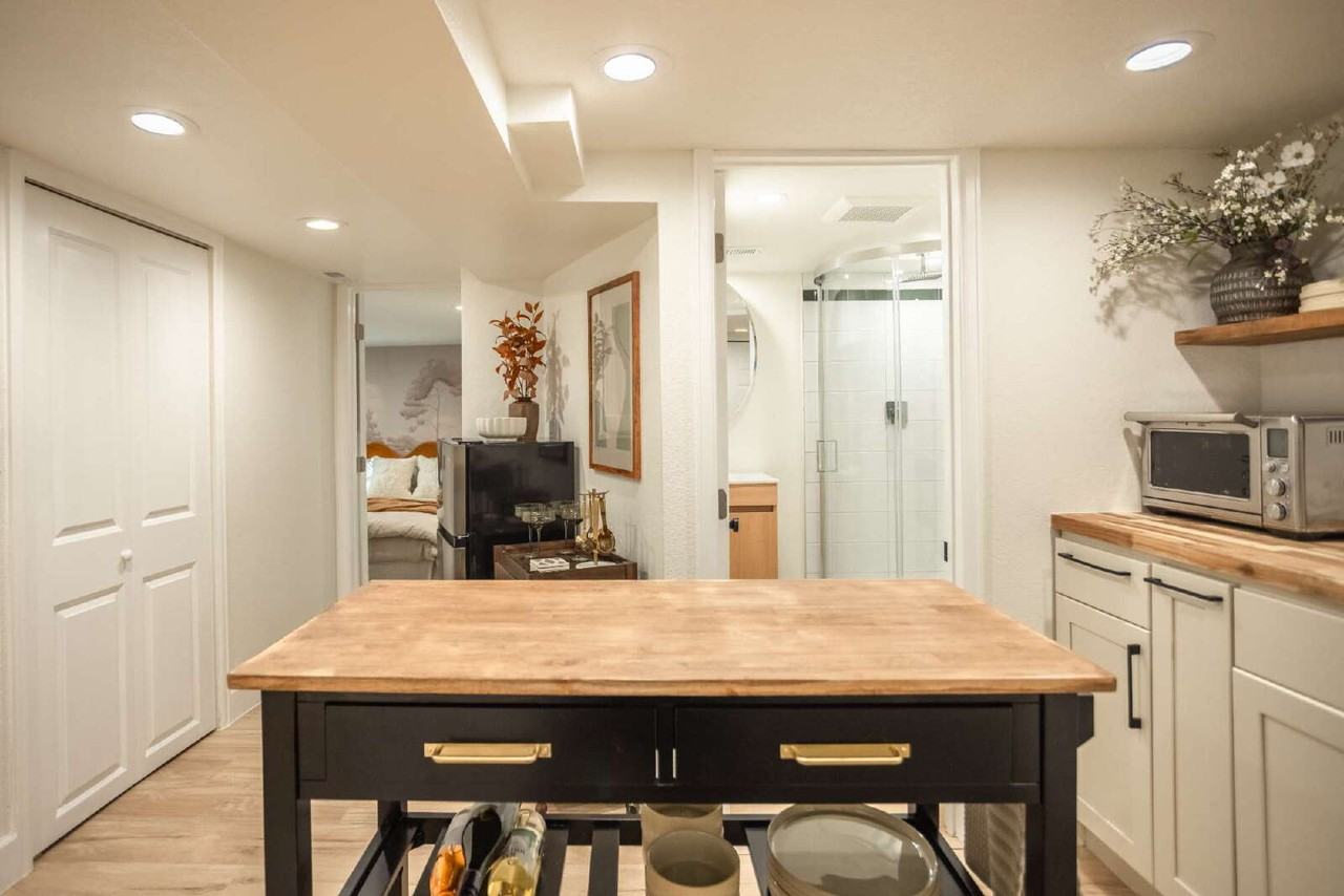 300 Inca St - Photo 5 of 24