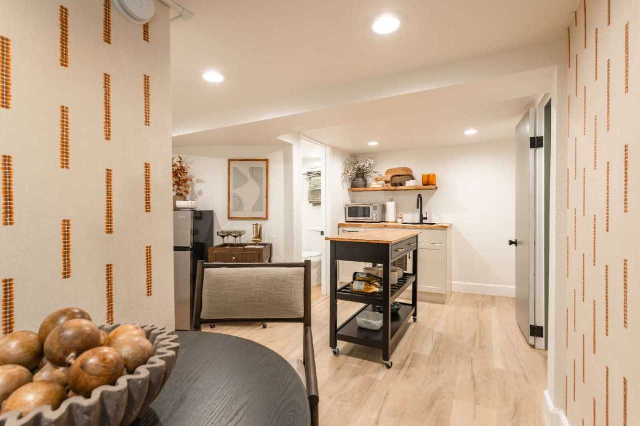 300 Inca St - Photo 7 of 24