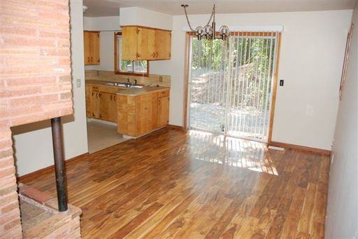 18691 Old River Dr - Photo 3 of 16