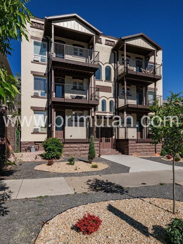 243 Southeast - Photo 6 of 13