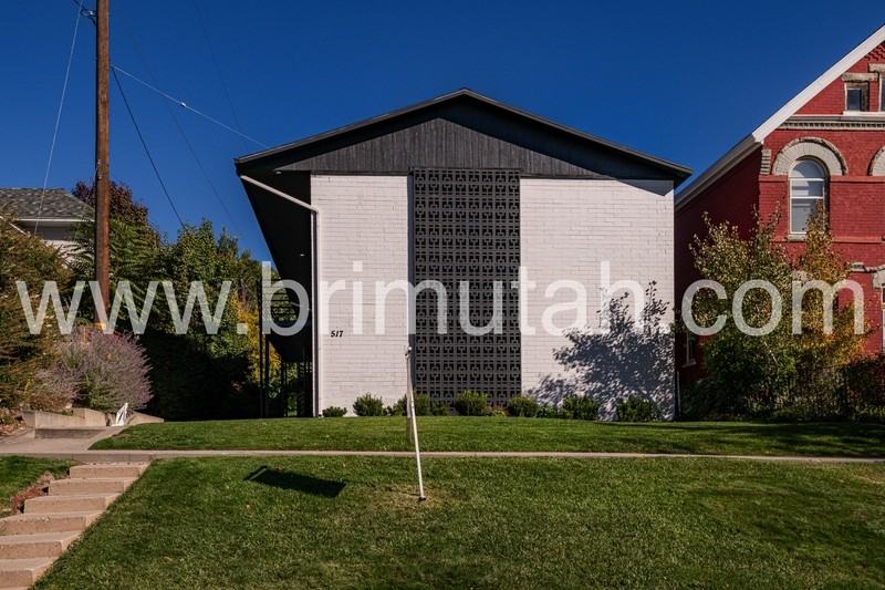 517 E St - Photo 4 of 19