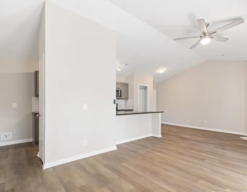 6142 Meadow Rose Ln - Photo 7 of 23