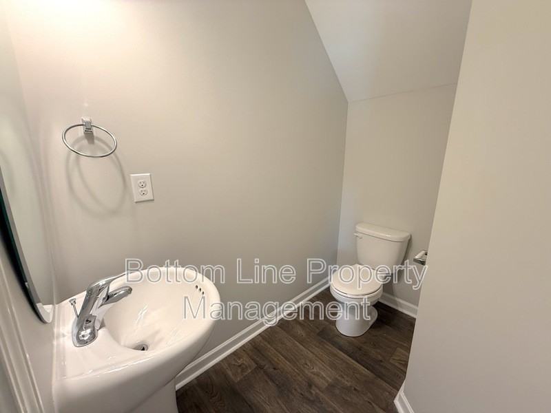 6104 Guildford Hill Ln - Photo 5 of 17