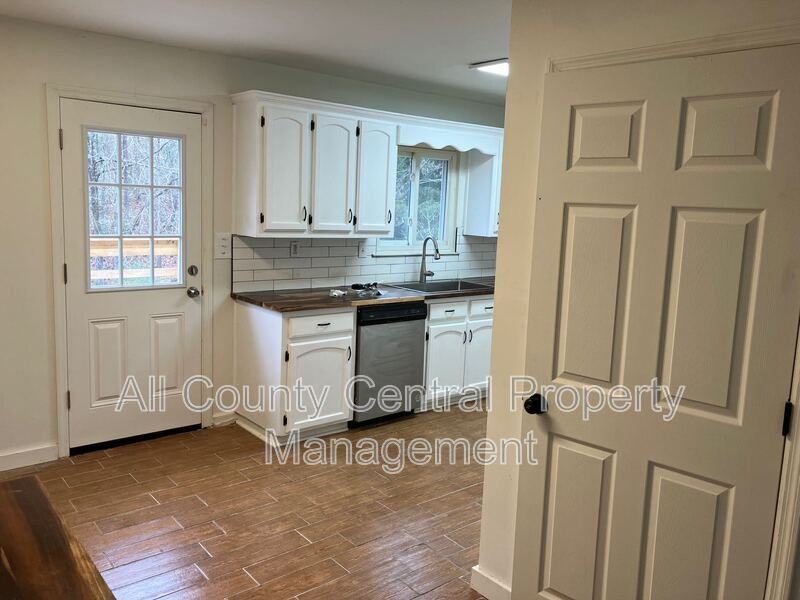1424 7th St Nw - Photo 3 of 12