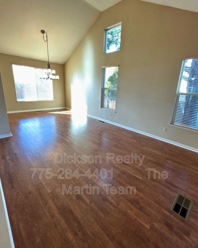 1685 Southview Drive - Photo 2 of 31