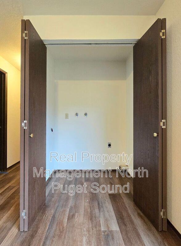 1322 Maple St #B - Photo 6 of 14