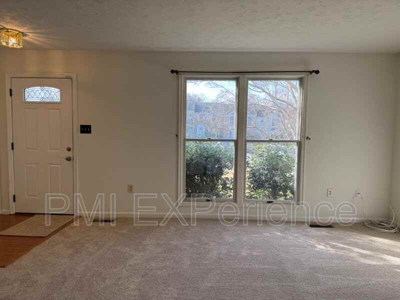 12740 Wedgedale Ct - Photo 4 of 25