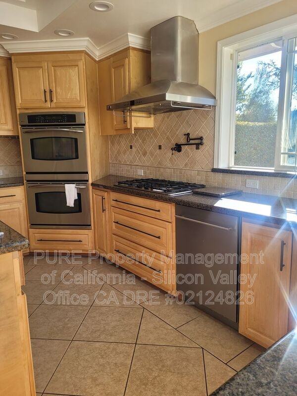 1292 Oakglen Way - Photo 3 of 17