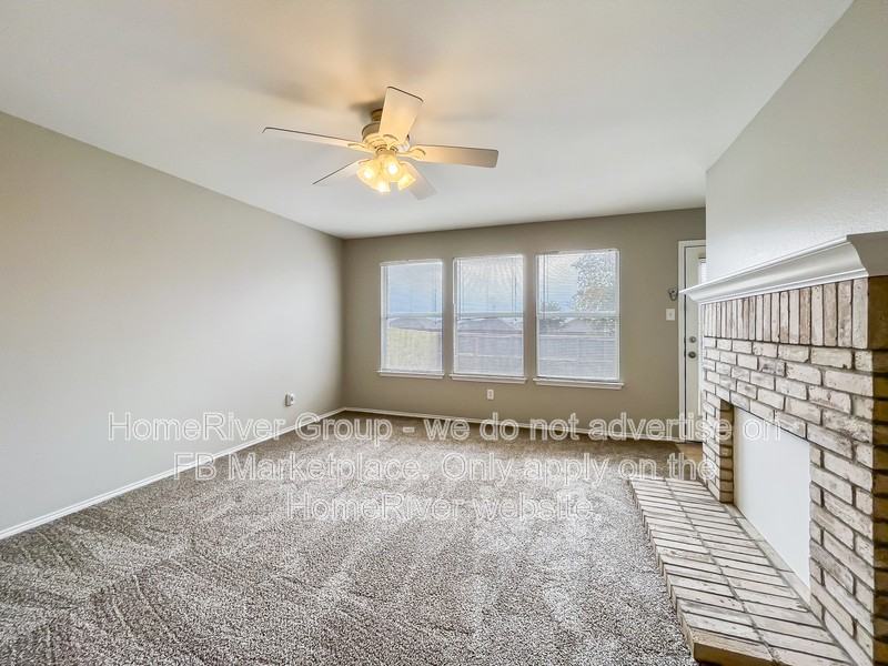 2123 Cedar Park Dr - Photo 2 of 23