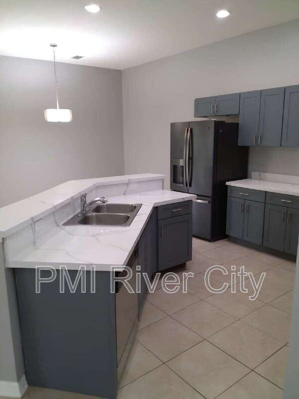 818 Filmore Ln - Photo 4 of 21