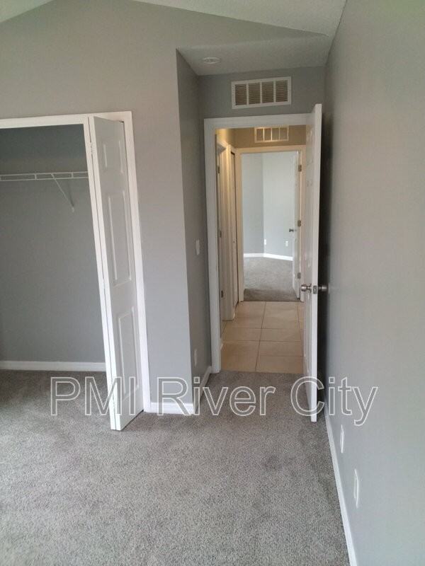 818 Filmore Ln - Photo 7 of 21