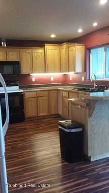 595 2nd Ave - Photo 2 of 15