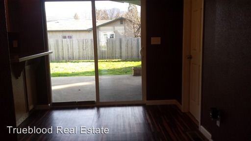 595 2nd Ave - Photo 3 of 15