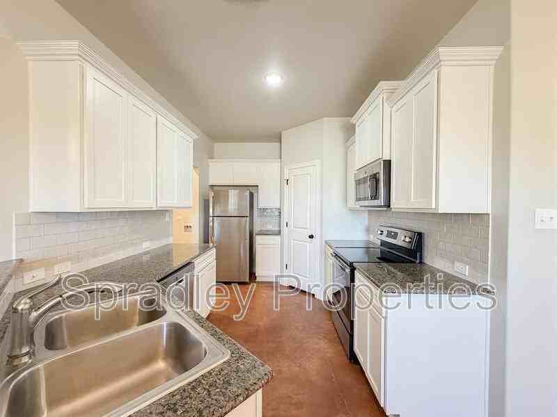 200 Sparrow Cv Unit B - Photo 7 of 24