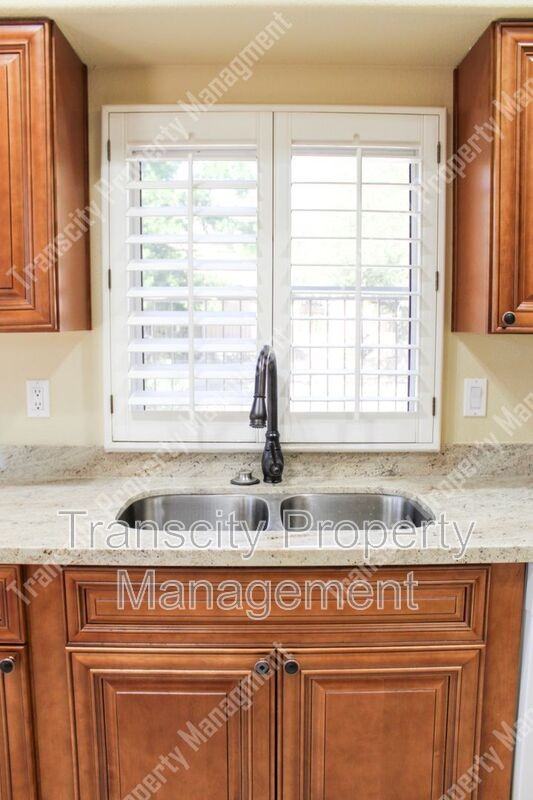 18920 N 89th Way - Photo 6 of 31