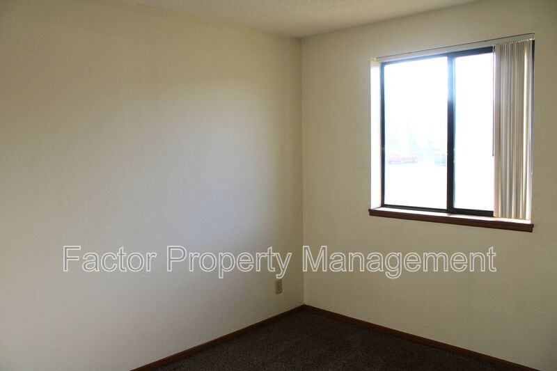 1510 Warren Street #103 - Photo 5 of 8