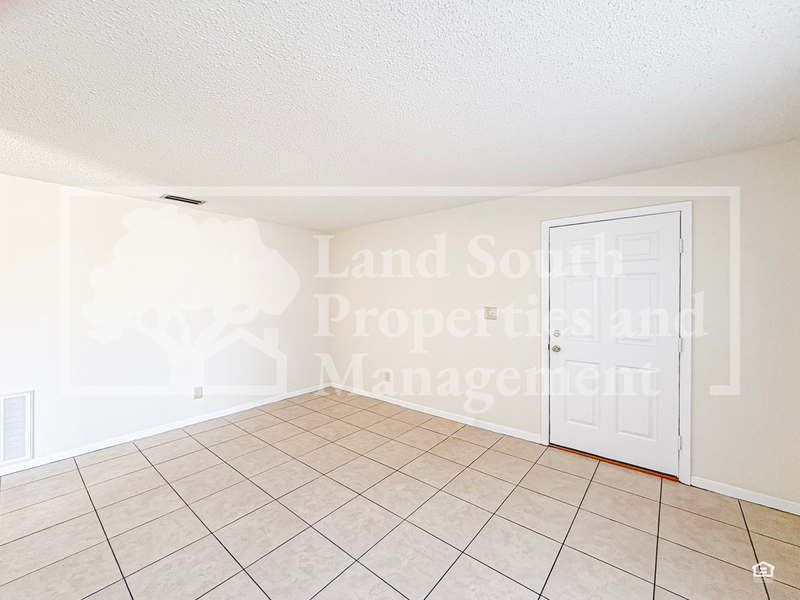 5842 Charlton Dr #5840-5842 - Photo 4 of 13