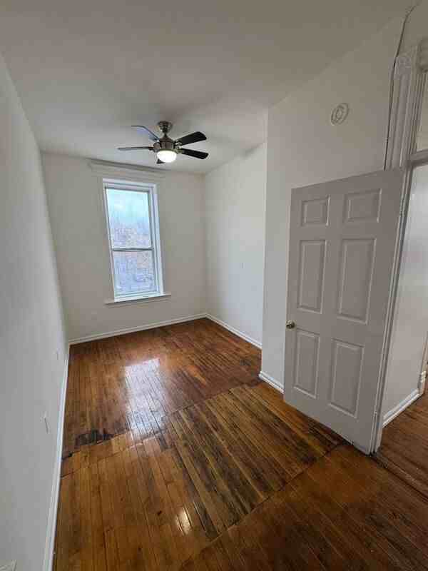 1924 South Throop Street #3 - Photo 7 of 10