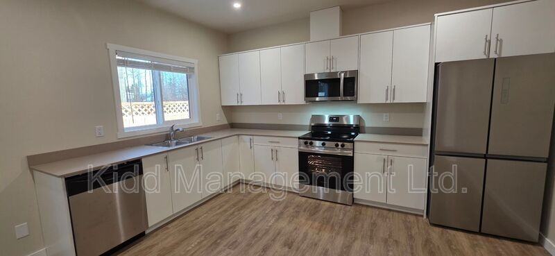 5585 Kidd Place - Photo 4 of 9