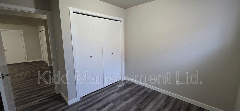 122 Prince George Drive - Photo 7 of 9