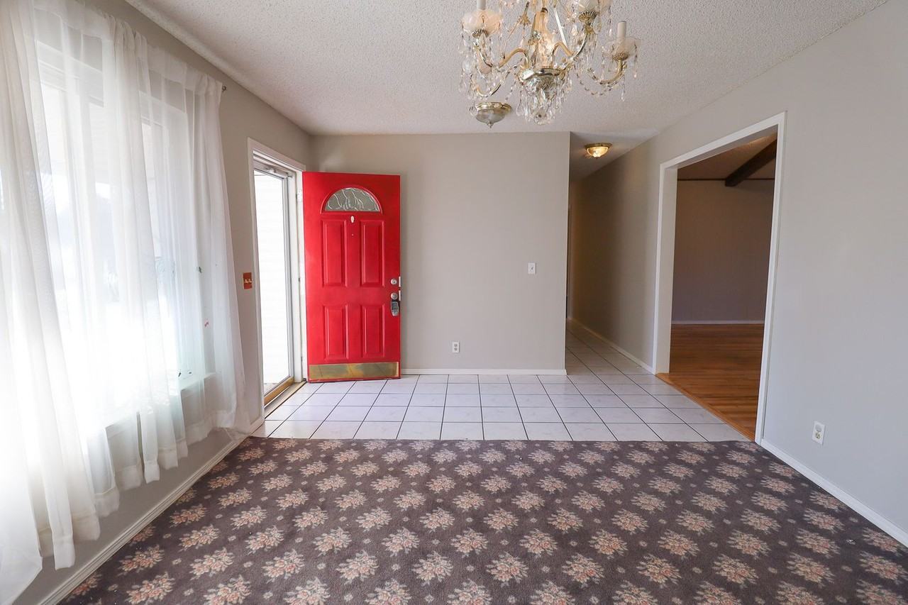 7363 E 76th St - Photo 7 of 30