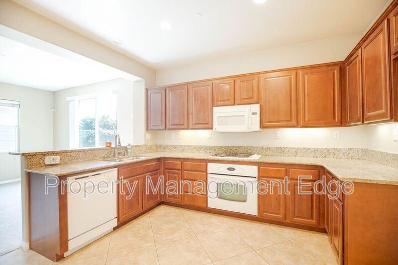 1906 Flint Ct - Photo 6 of 19