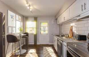 featured image of 2979 Columbus St