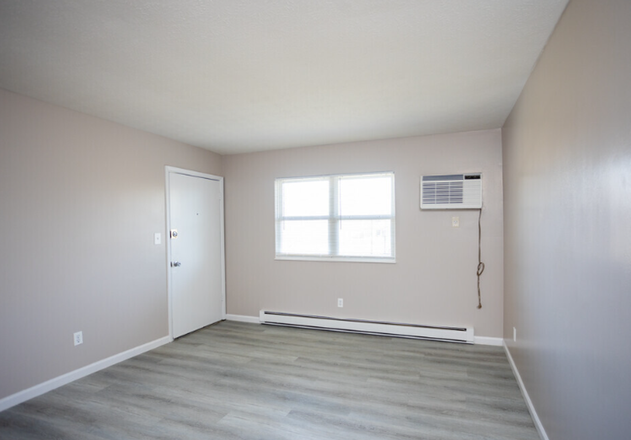 Orchard Apartments - Photo 6 of 10