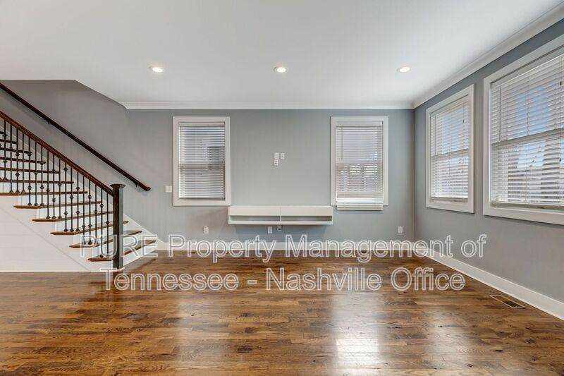 1536 14th Ave N - Photo 4 of 34