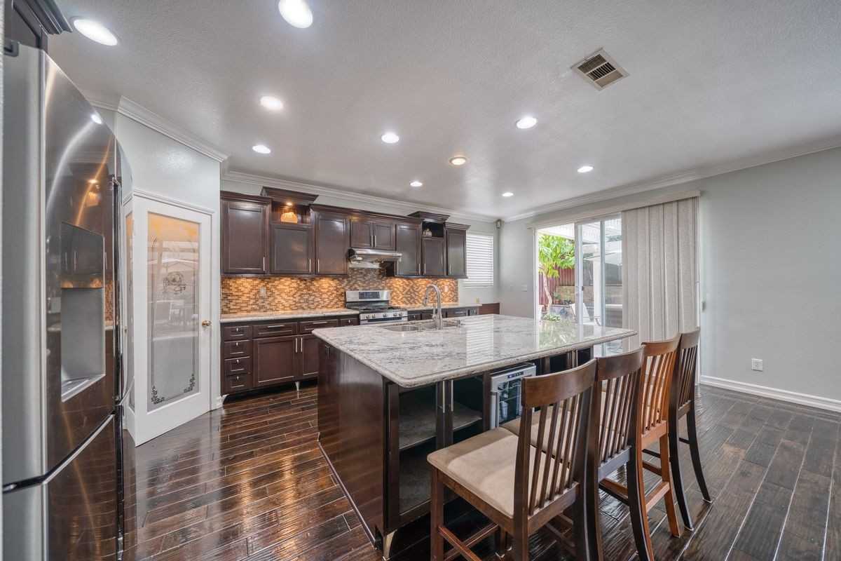 171 Amethyst Circle - Photo 2 of 3