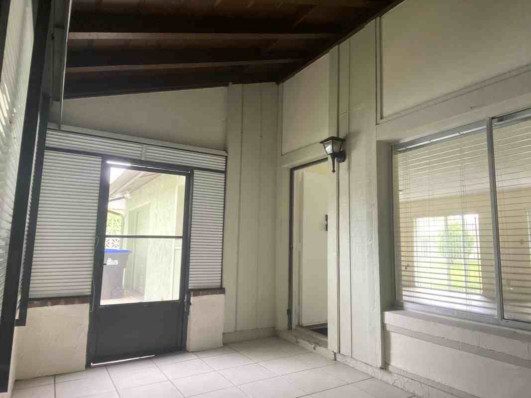 10319 Matchlock Dr - Photo 5 of 33