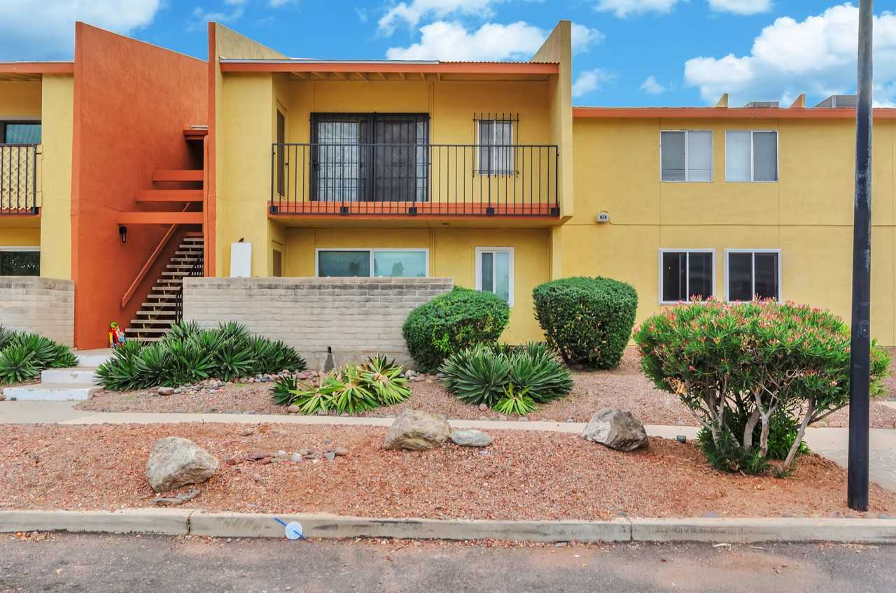 828 South Langley Avenue #203