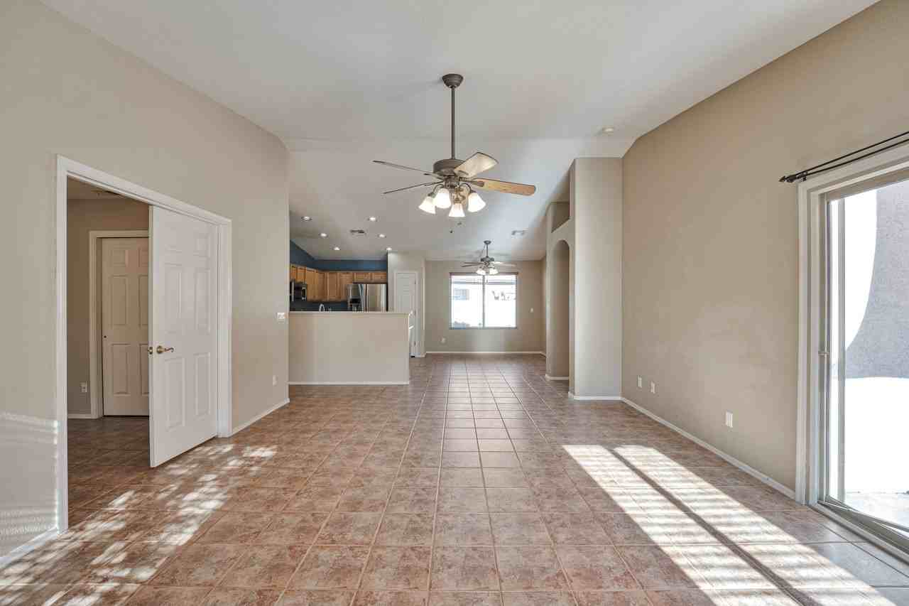 10186 E Desert Paradise Pl - Photo 5 of 27